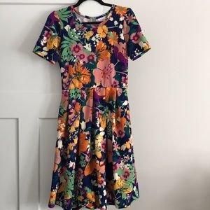 Lularoe Amelia medium